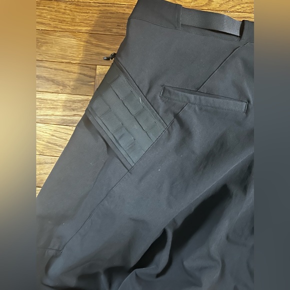 Reindee Lusion 121 Transforming Water Repellent Pants - Picture 7 of 12
